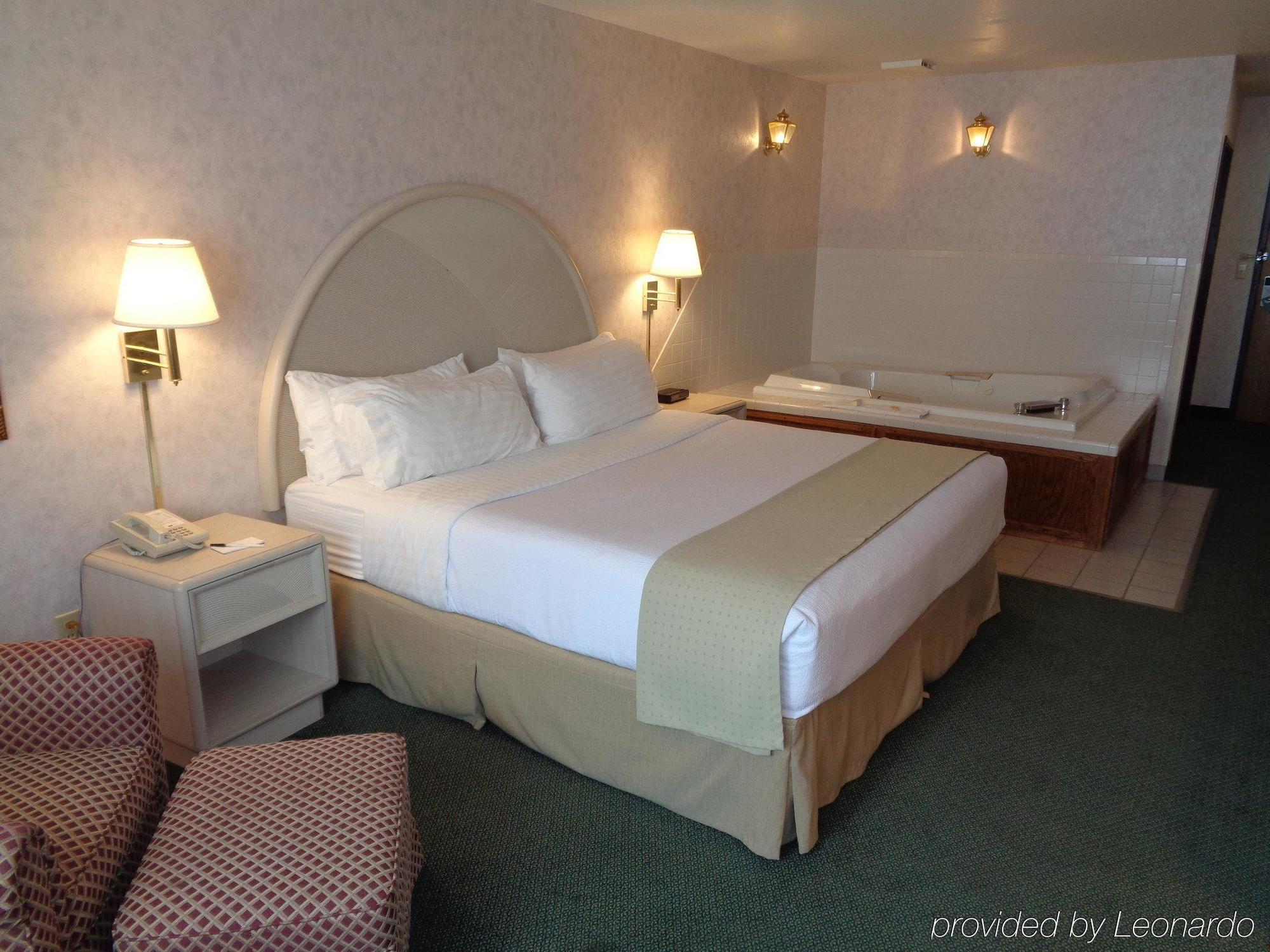 Country Inn & Suites By Radisson, Sidney, Ne 외부 사진